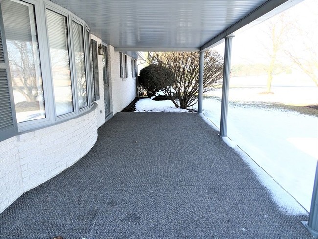 Building Photo - 4757 Elizabethtown Rd