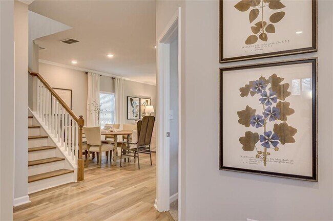 Foto del edificio - 105 Essence Dr