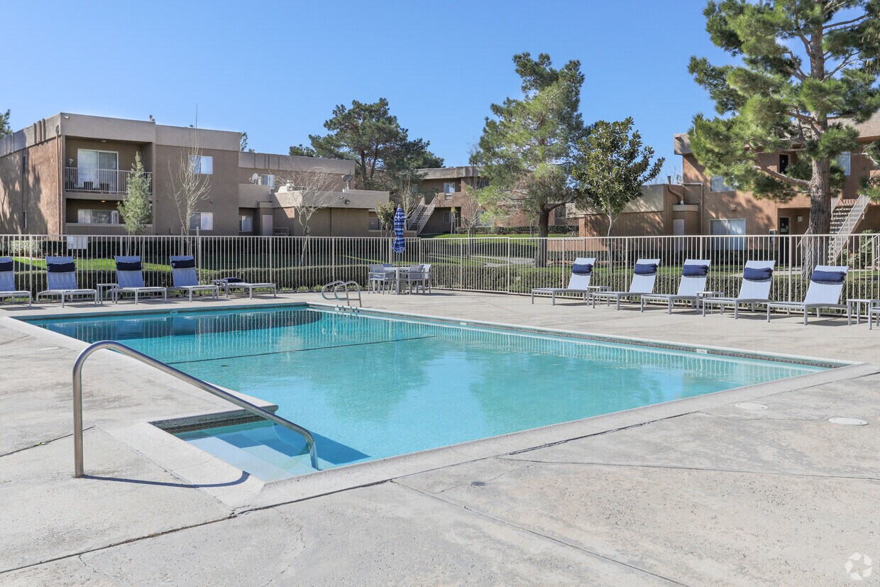 Sunset View Apartments Hesperia, CA