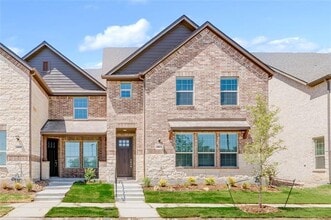 Building Photo - 6813 Andrew Dr