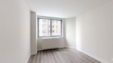 Interior Photo - View 34