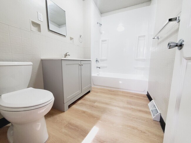 Building Photo - 4013 Melville