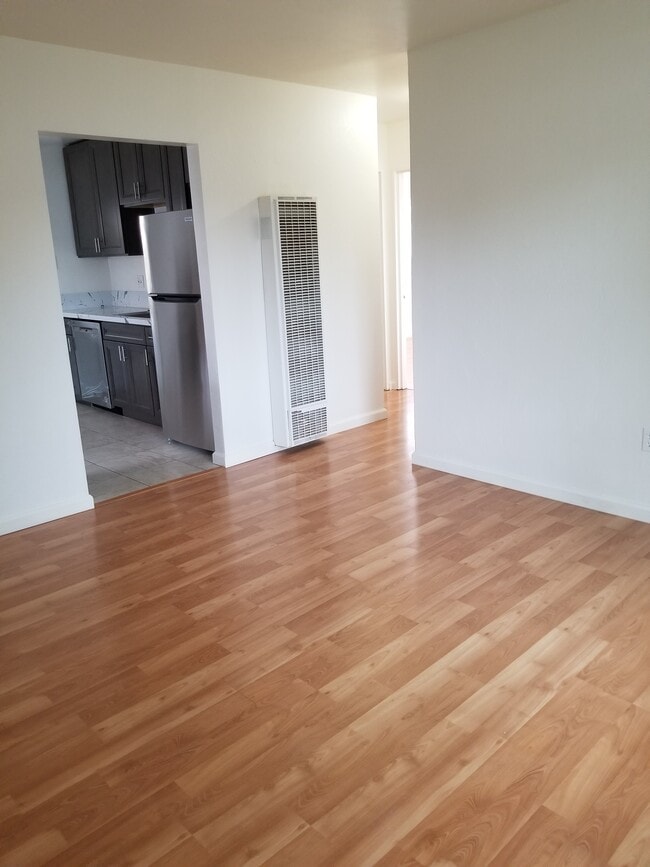 Building Photo - 3249 Clairemont Mesa Blvd