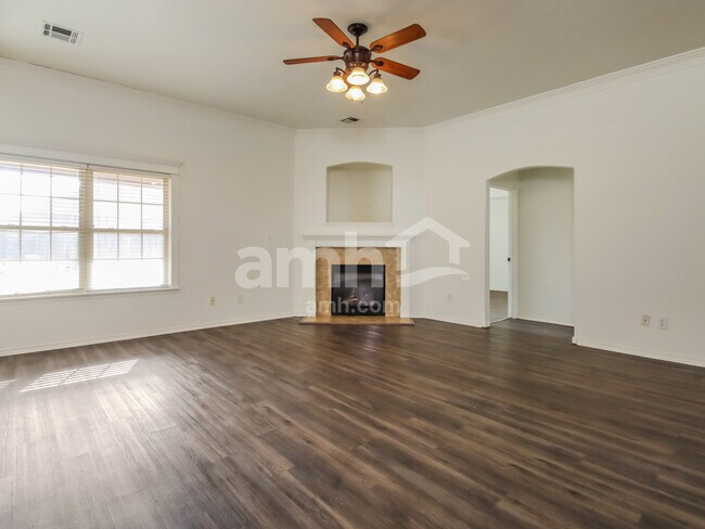 Foto del edificio - 1706 W 117th St S