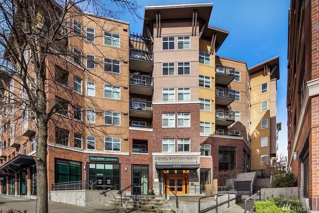 Building - 5450 Leary Ave NW
