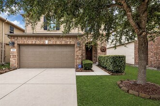 Building Photo - 2707 Volute