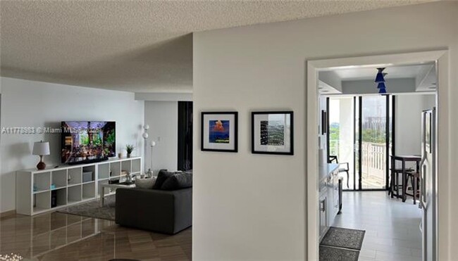 Foto del edificio - 4000 Towerside Terrace