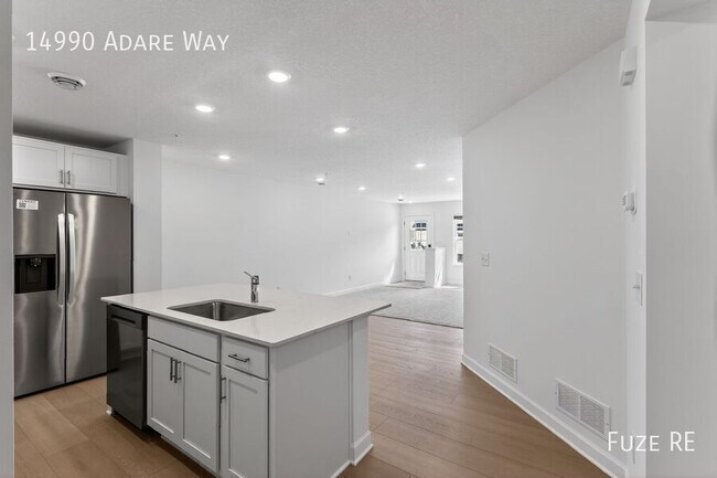 Foto del edificio - 14990 Adare Wy
