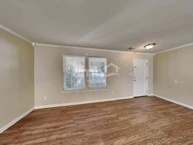 Building Photo - 202 Annaberg Ln