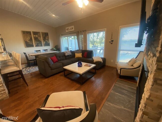 Foto del edificio - 502 Harbor Dr