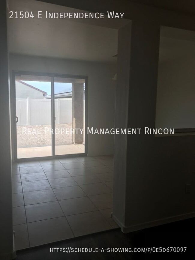 Foto del edificio - 21504 E Independence Way