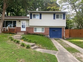 Building Photo - 3800 Edinburgh Dr