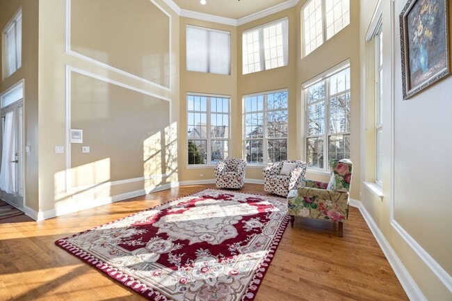 Building Photo - 408 N White Deer Trail