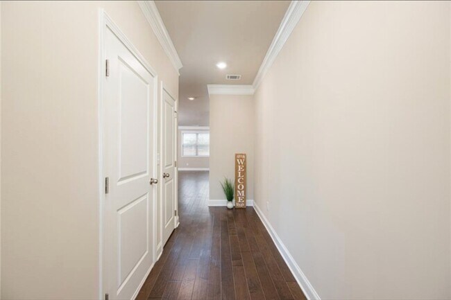 Foto del edificio - 2727 Pearl Ridge Trce