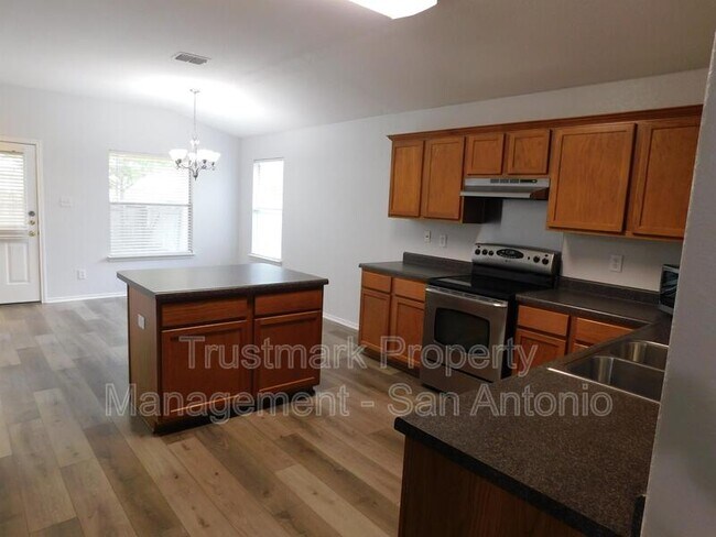 Building Photo - 10711 Pony Mesa