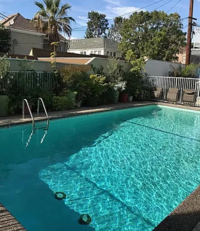 Foto principal - 7205 Fountain Ave