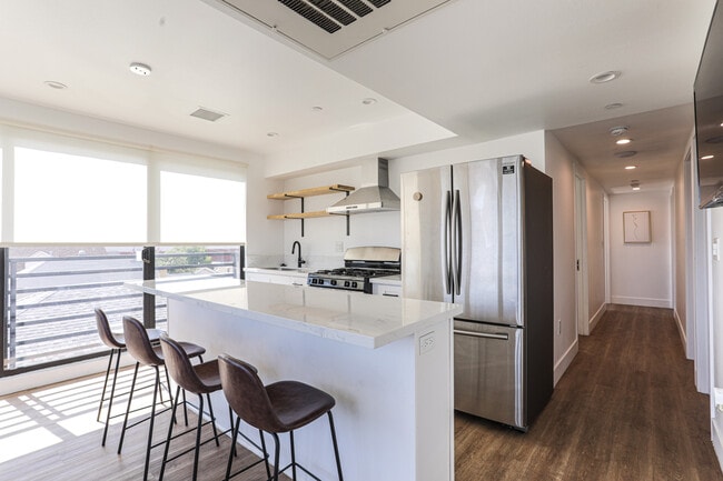 Building Photo - Tripalink Wan V-living