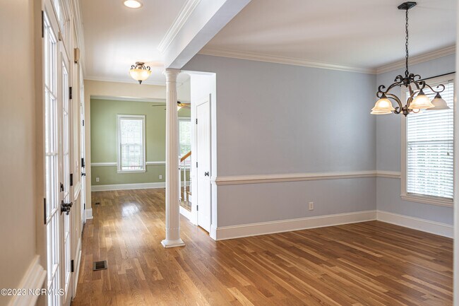 Foto del edificio - 106 Bonnie Brook Ct