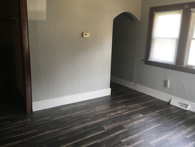 Foto del edificio - 313 Dearborn Ave