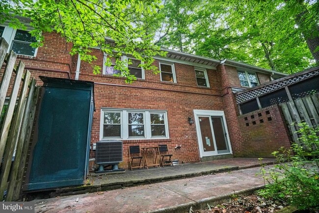 Foto del edificio - 8525 Geren Rd