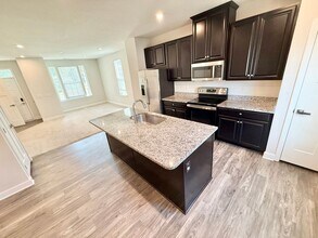 Building Photo - 271 Brittlebrush Dr