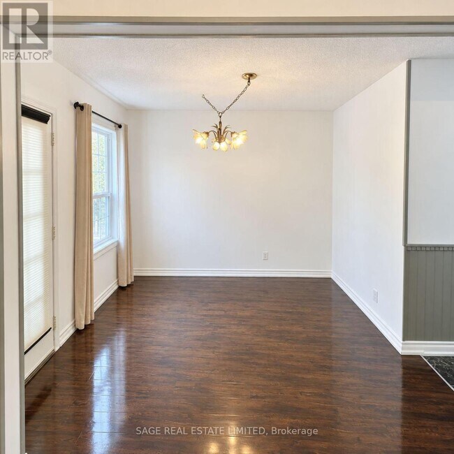 Building Photo - 45 Turnberry Ave