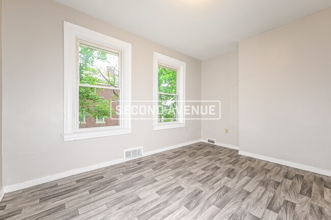 Foto del edificio - 41 Merritt Ave