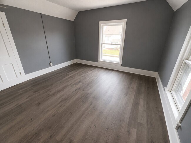 Foto del edificio - 1507 Stark Ave SW