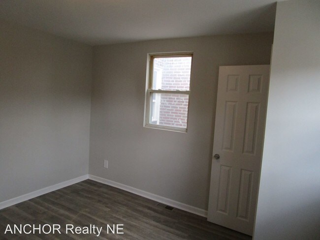 Building Photo - 1547 E Tulpehocken St