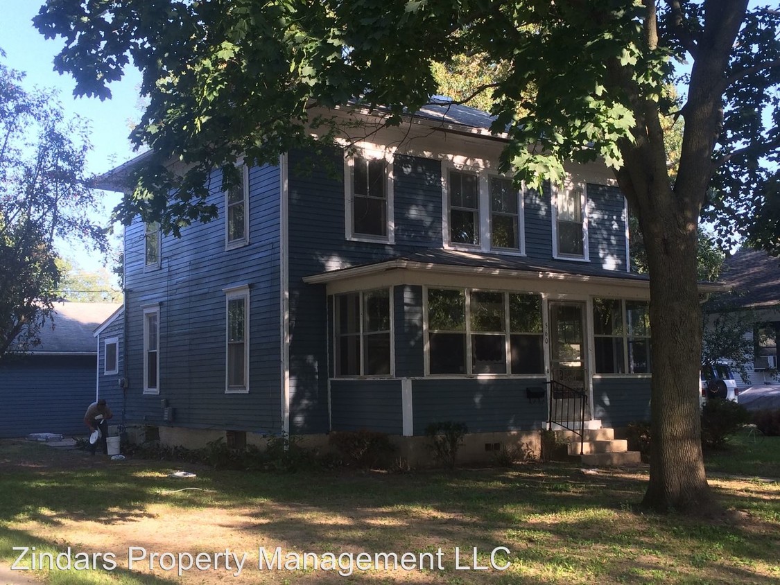 Primary Photo - 560 N 4th St