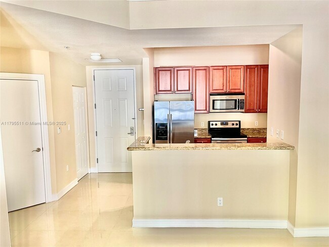 Foto del edificio - 3001 NE 185th St