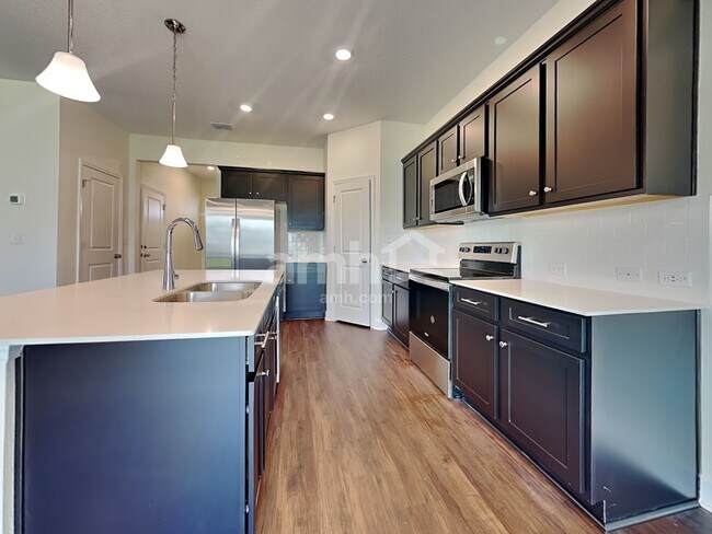 Foto del edificio - 33865 Widman Way