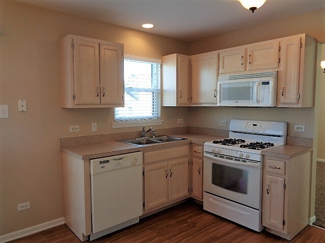 Foto del edificio - 1514 Pheasant Landing Drive