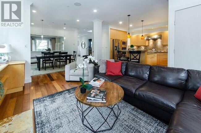 Photo du bâtiment - 3105 W 15th Ave