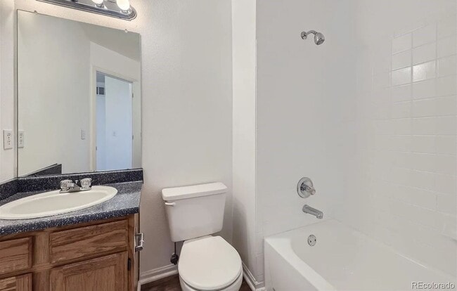 Building Photo - 4064 Dunkirk Ct