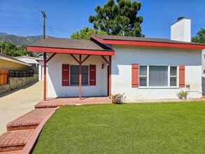 Building Photo - 3123 Los Olivos Ln