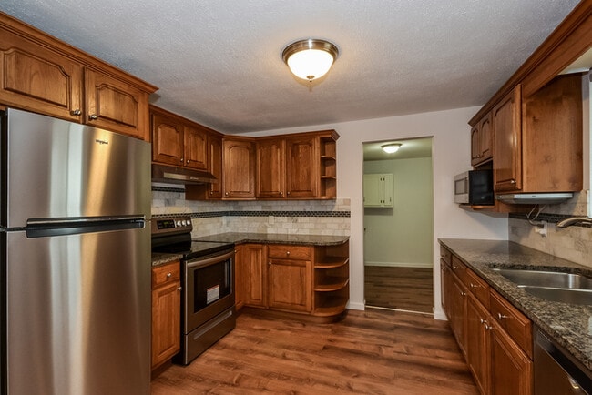 Building Photo - 3864 Townsley Dr