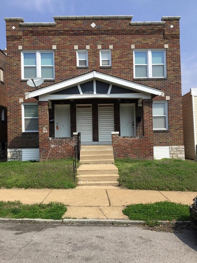 Primary Photo - 3711 Winnebago St