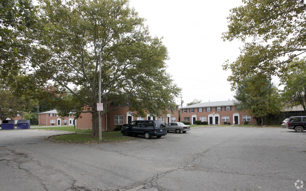 18711899 Oakland Park Ave, Columbus, OH 43224 Apartments Columbus