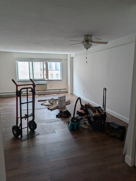 Building Photo - 152 Bowdoin St