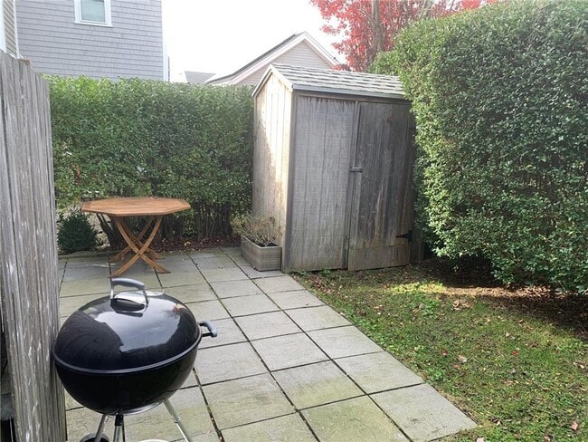 Building Photo - 28 Bacheller St