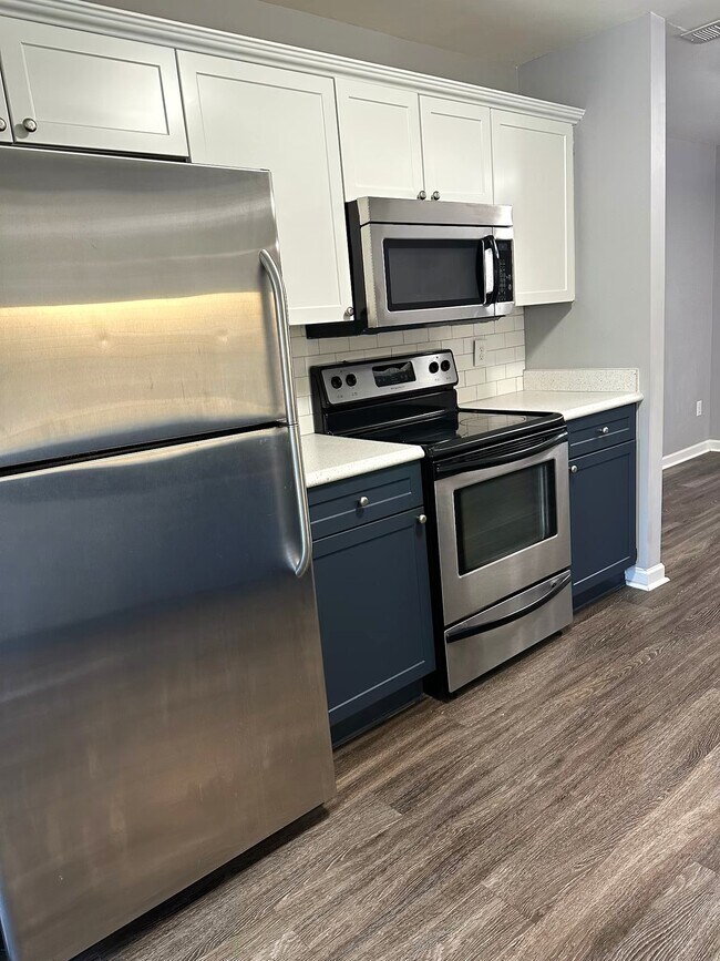 Foto del edificio - 2489 Ridgemont Dr