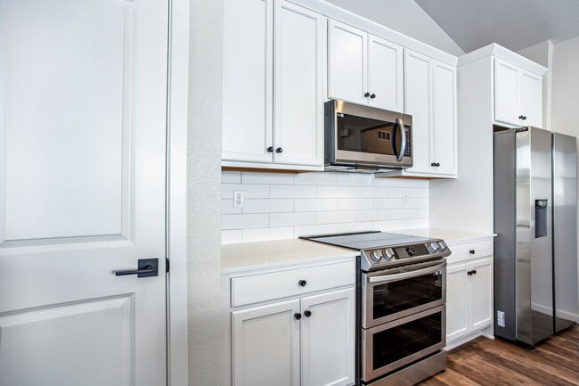 Building Photo - 1788 Iron Wheel Dr