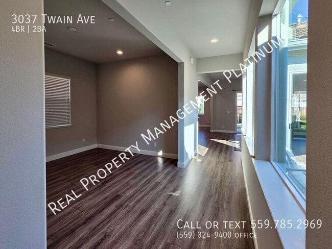 Foto del edificio - 3037 Twain Ave