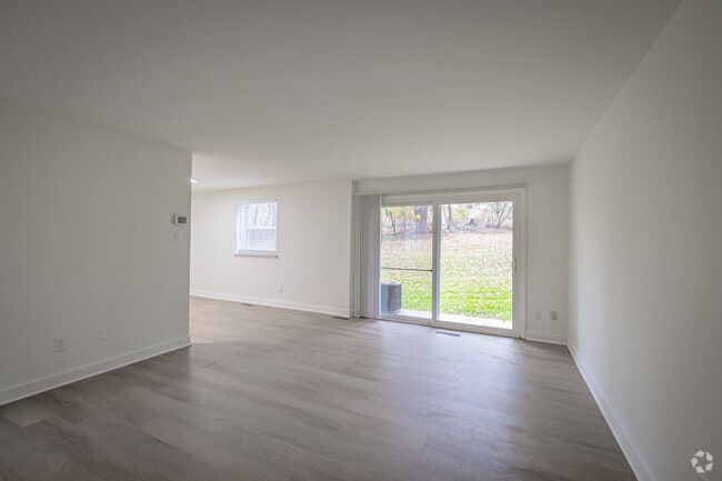 2BR, 1BA-723SF - Bristol - Living Room - ReNew Owings Mills