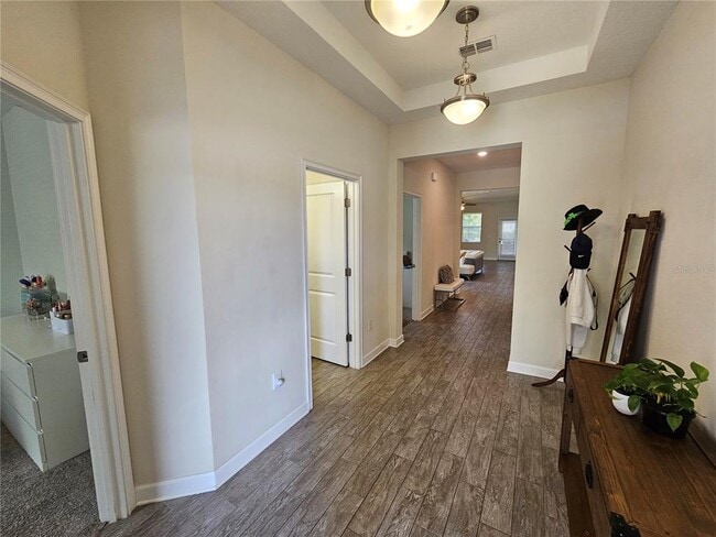 Building Photo - 4624 Fairy Tale Cir