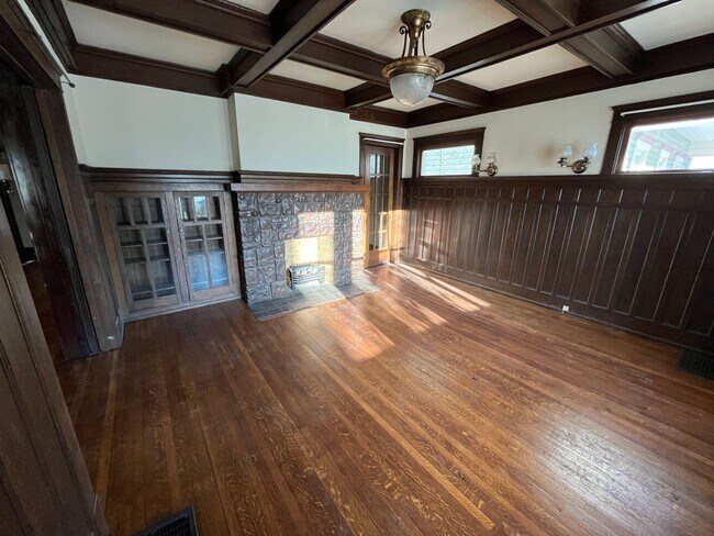 Foto del edificio - 896-900 Grove Street