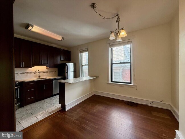 Foto del edificio - 1610 N Broom St