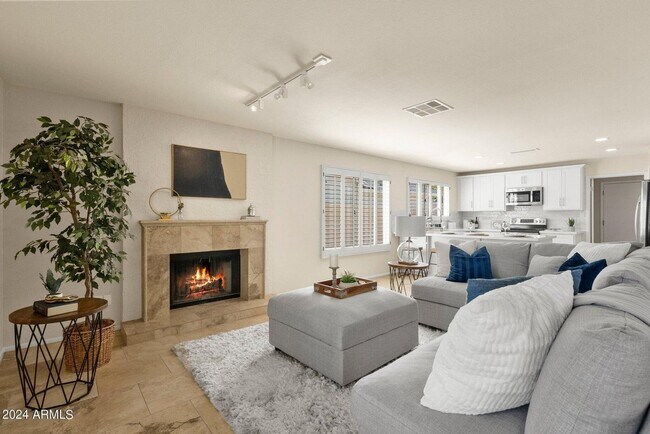 Foto del edificio - 6846 E Kelton Ln
