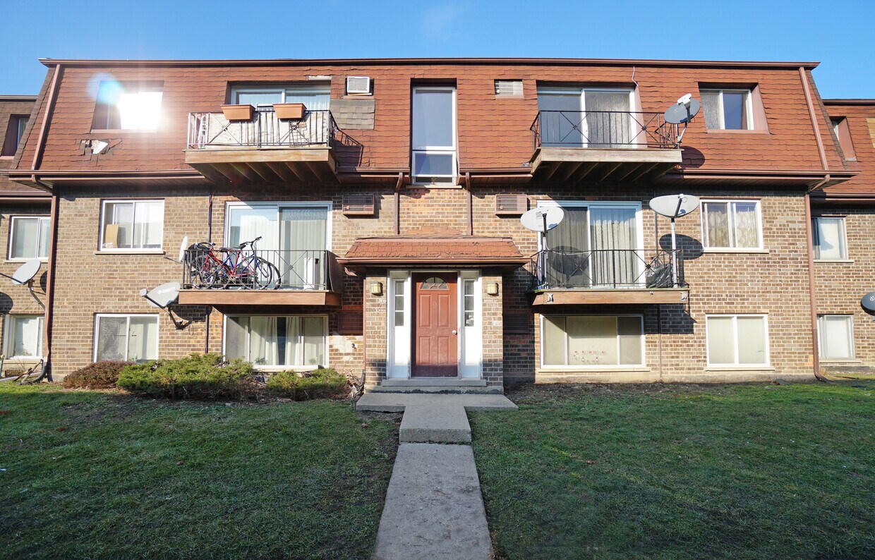 Foto principal - 10473 Dearlove Rd